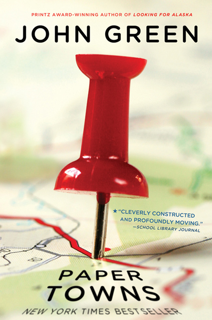 The cover of Paper Towns written by John Green. Photo from Wikimedia.