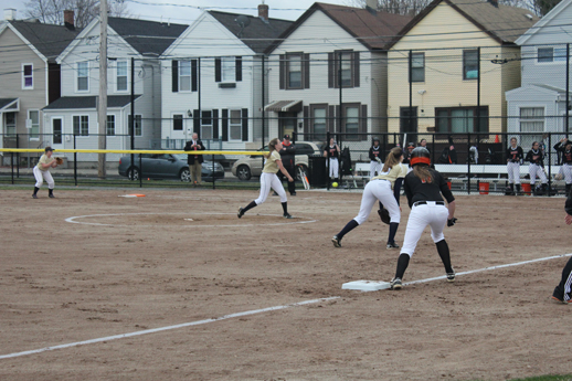Junior Alexis Brown throwing a pitch. Photo by Tatyanna Cabral.