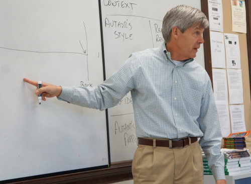 Evans teaching a class. Photo by Meghan Yip. 