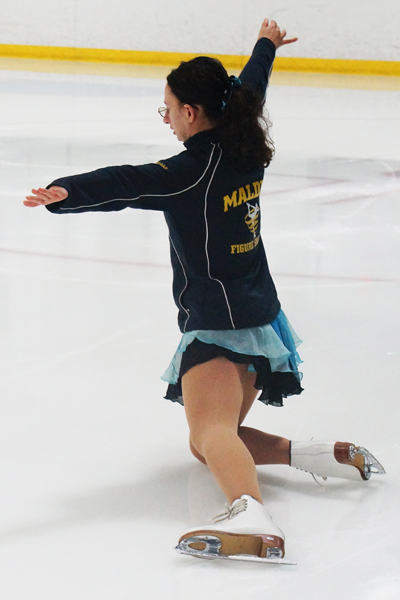 IceSkating1