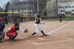 Sophomore Mackenzie Furlong up at bat. Photo by Nada Tuffaha.